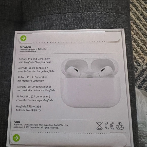 AirPods Pro - Picture 4 of 5